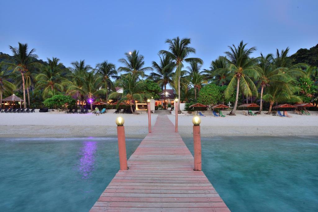 Sari Pacifica Resort & Spa, Lang Tengah Zewnętrze zdjęcie